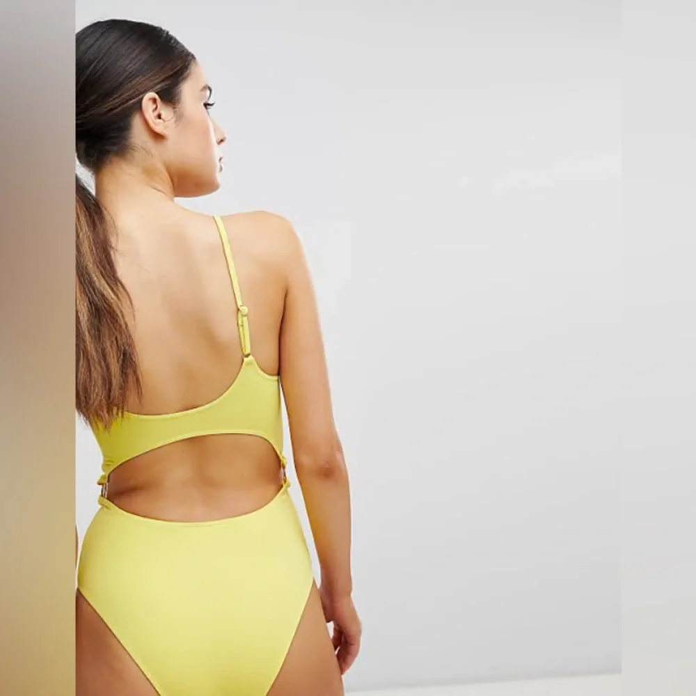Ann Summers Yellow Cut Out Side Rings Bathing Suit - Picture 2 of 5
